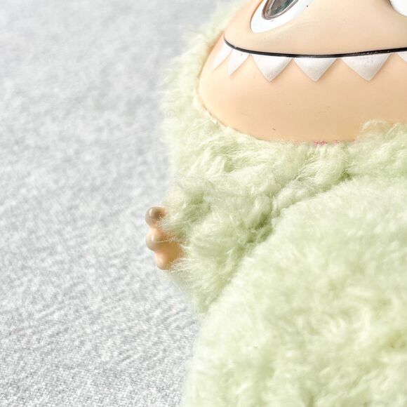 Pop Mart The Monsters Exciting Macaron Labubu - Green Grape - Plush Doll - Picture 5 of 16